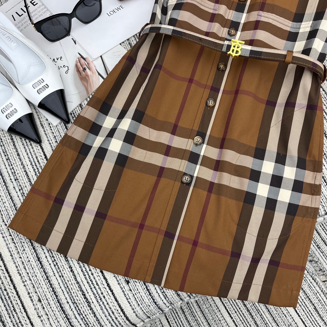 Burberry  49.99$  code 223-9668-T gallery