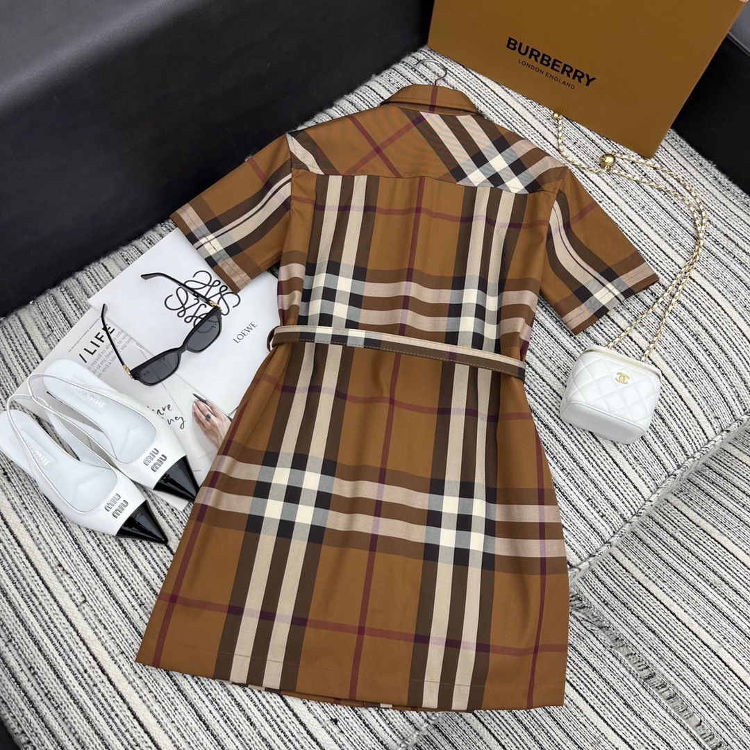 Burberry  49.99$  code 223-9668-T gallery