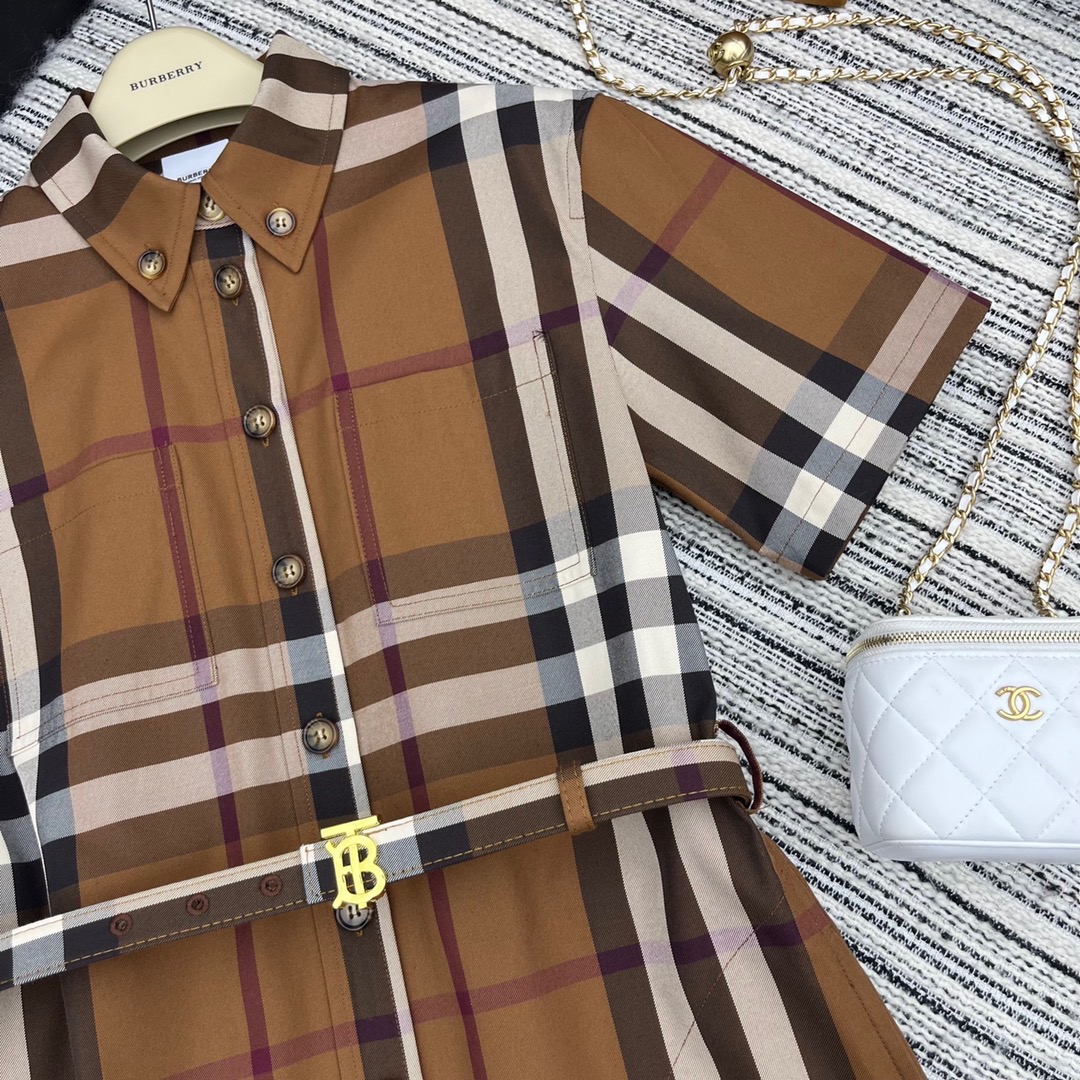 Burberry  49.99$  code 223-9668-T gallery