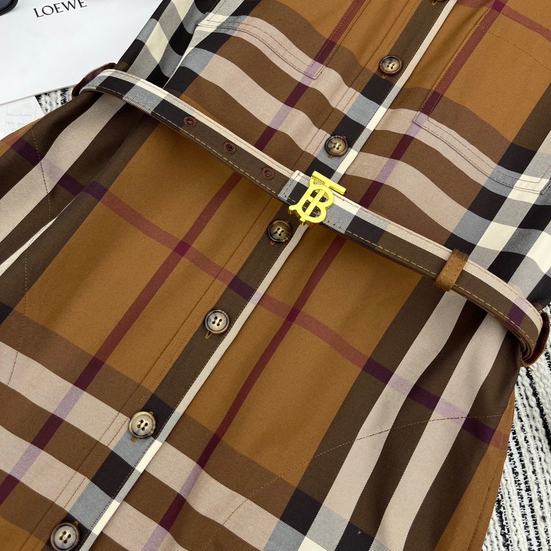 Burberry  49.99$  code 223-9668-T gallery