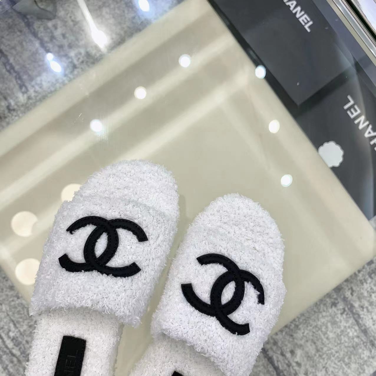 CHANEL 37.88$ CODE 449-6150-R gallery