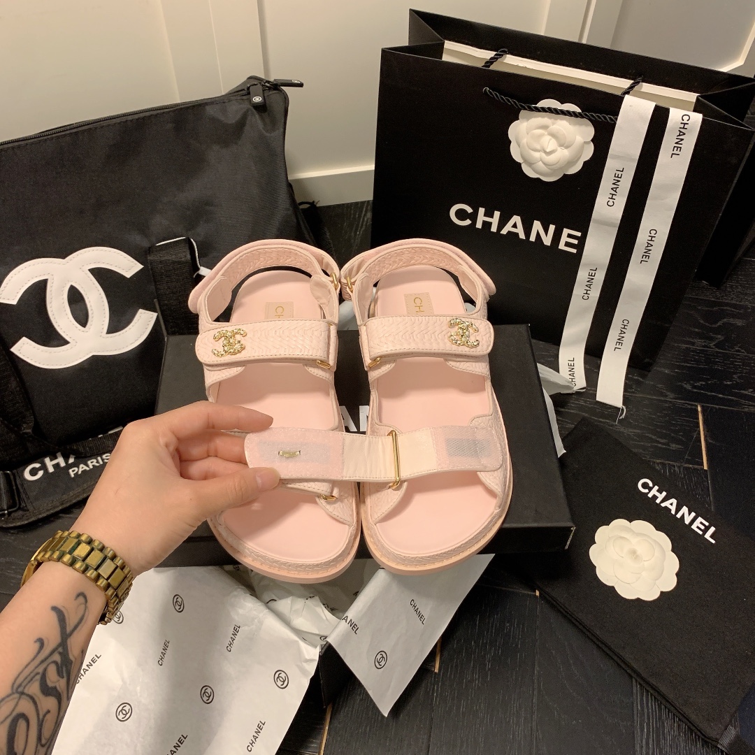 CHANEL 52.99$   10219-T gallery