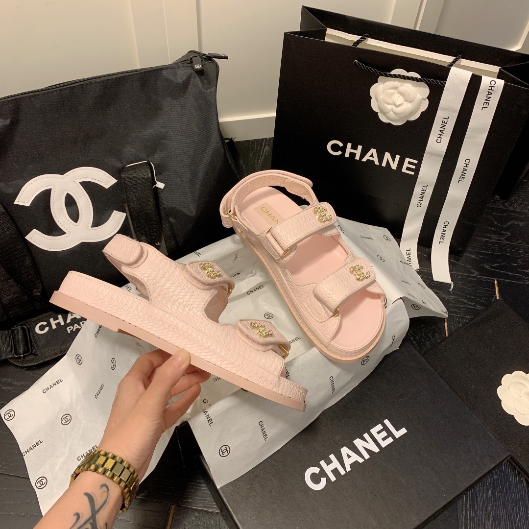 CHANEL 52.99$   10219-T gallery