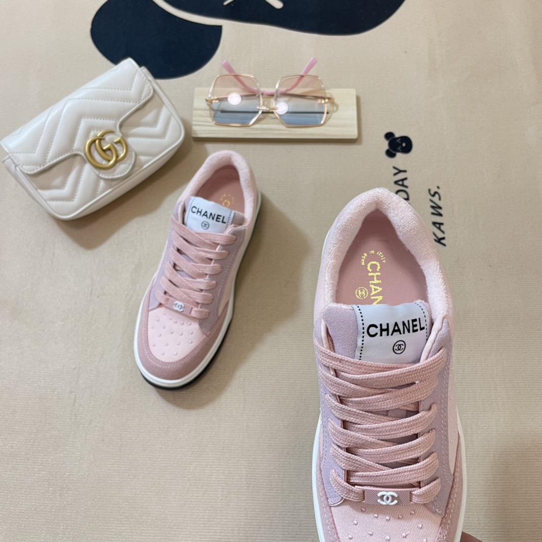 CHANEL 54.66$ CODE 449-6147-R gallery