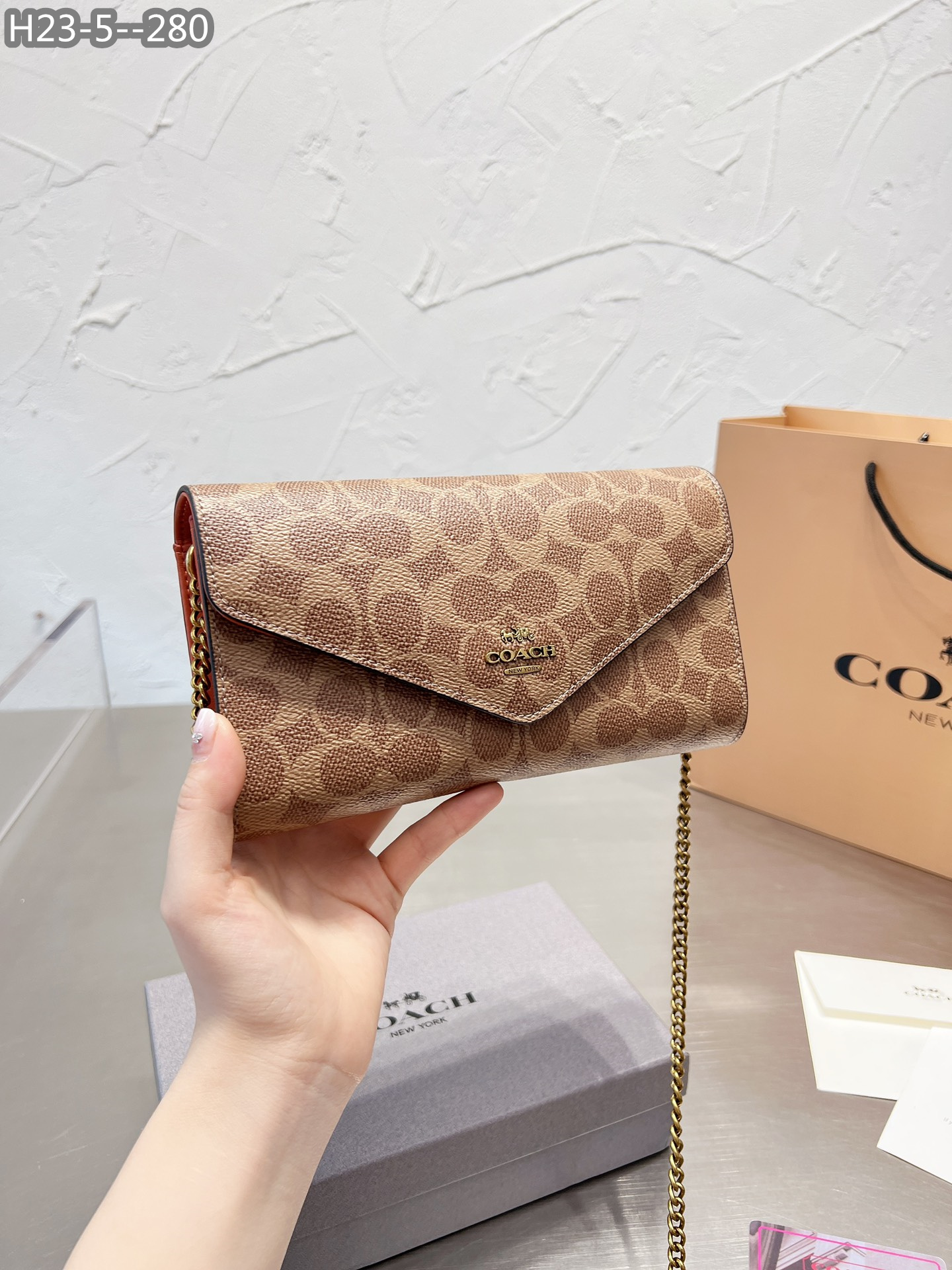 COACH 48.66$  code 306-6621-R gallery