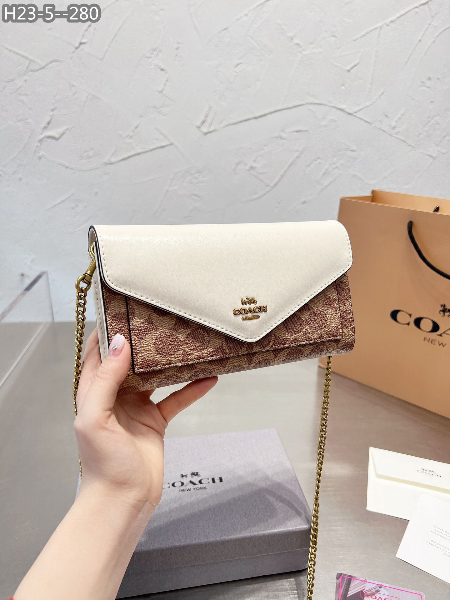 COACH 48.66$  code 306-6621-R gallery