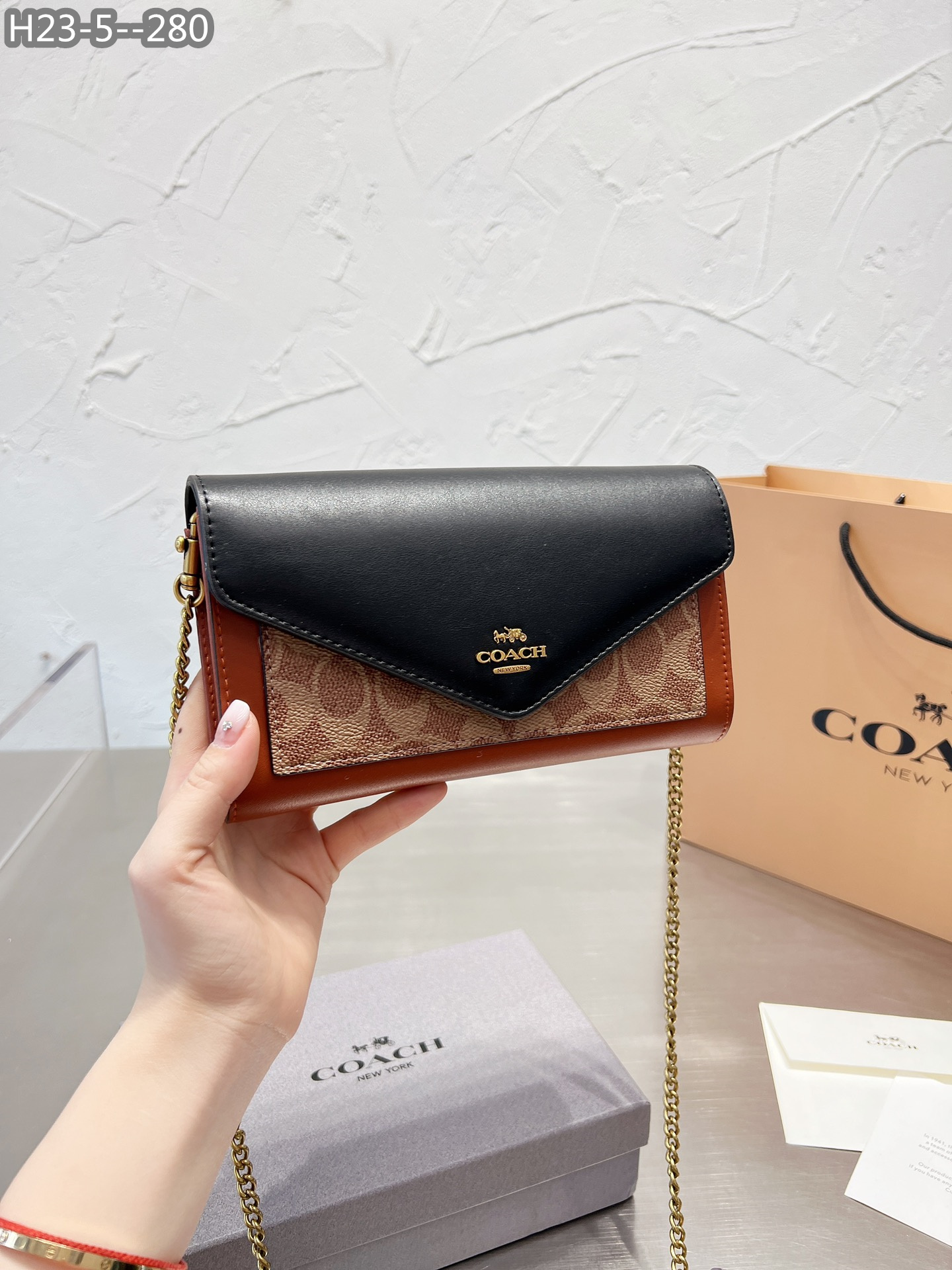 COACH 48.66$  code 306-6621-R gallery