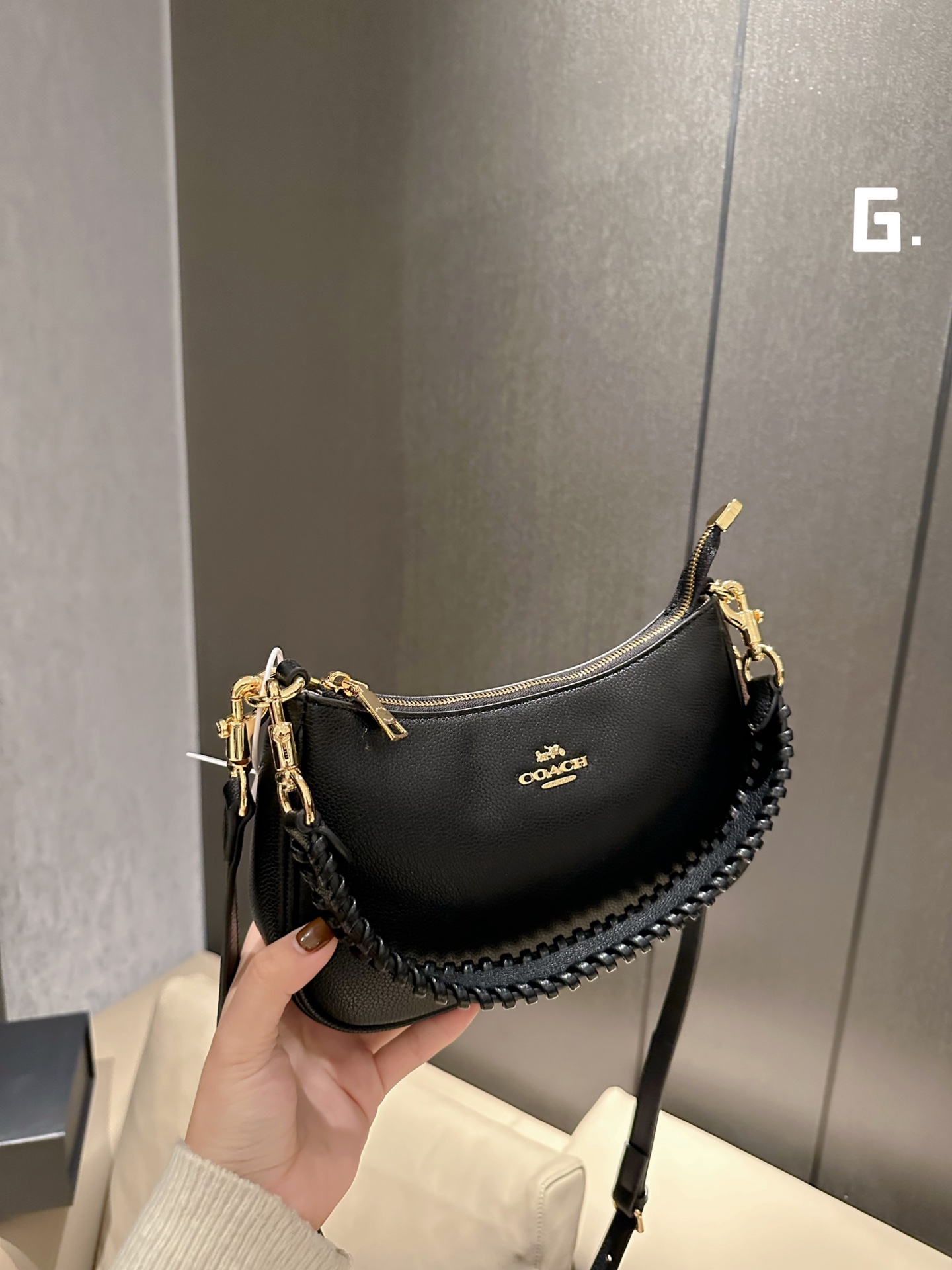 COACH 53.66$  code 306-6620-R gallery