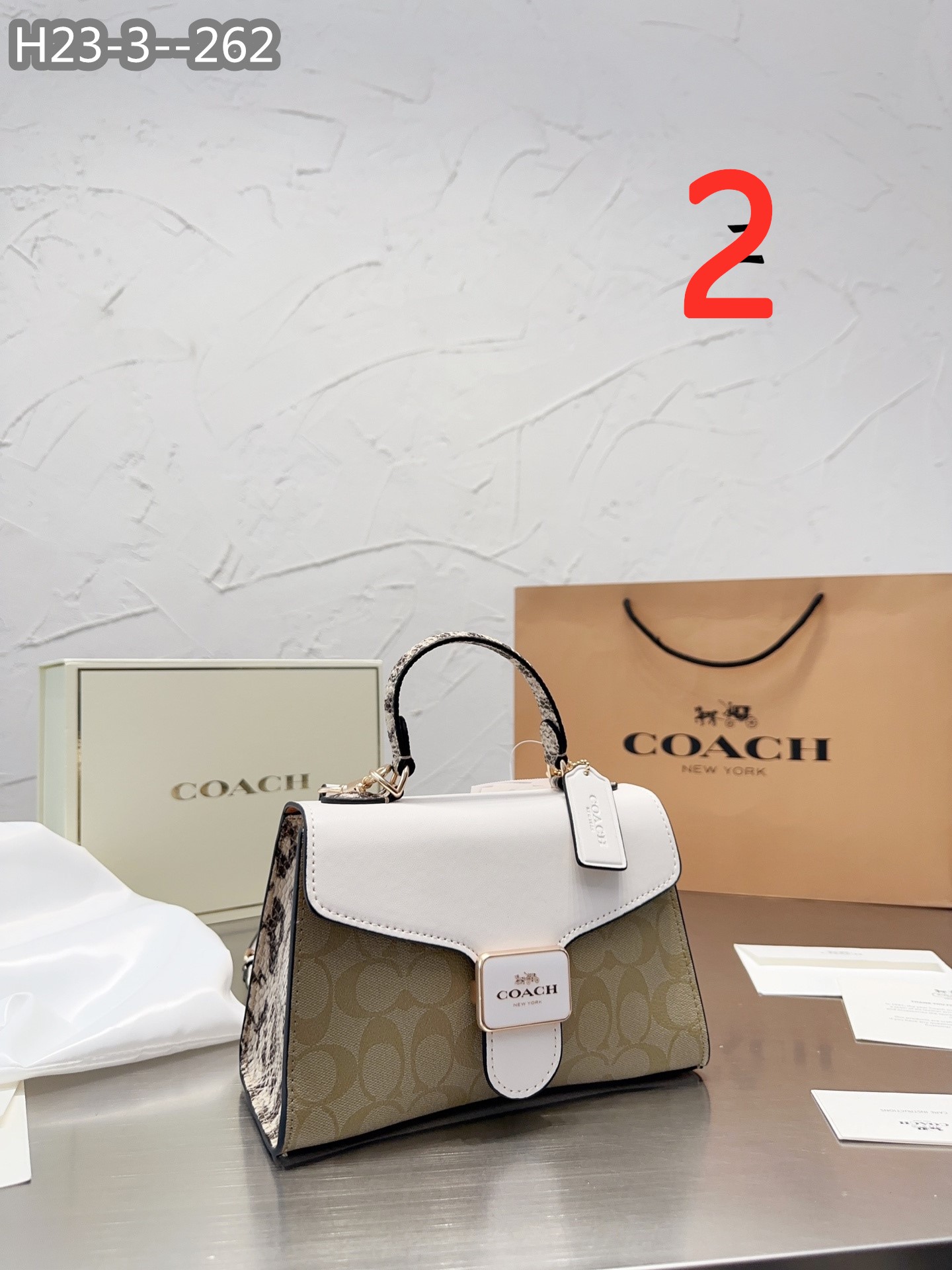 COACH 56.99$  code 306-6627-R gallery