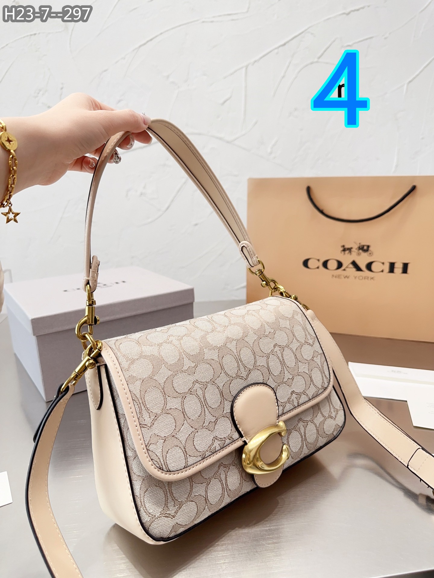 COACH 58.66$  code 306-6632-R gallery