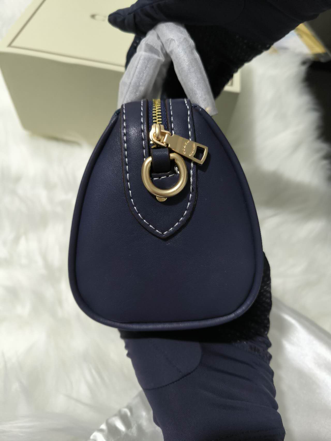 COACH  56.88$  code306- 6624-R gallery