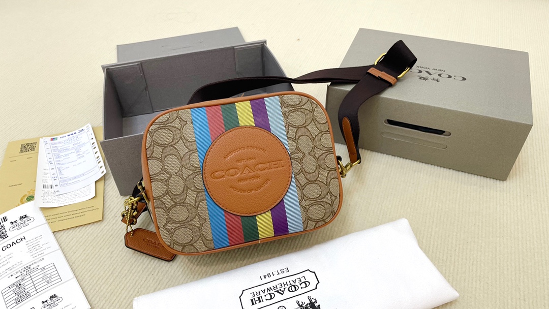 COACH $62 gallery