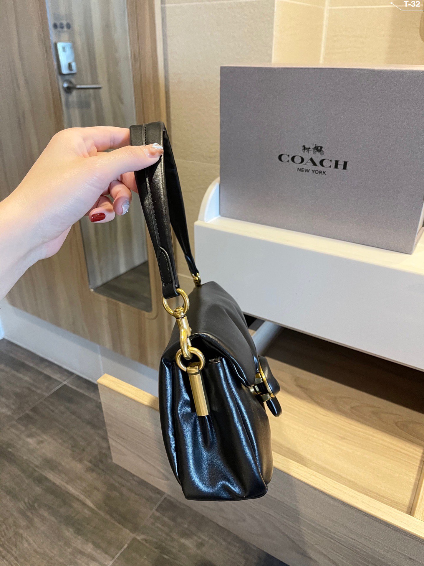 COACH $71 gallery