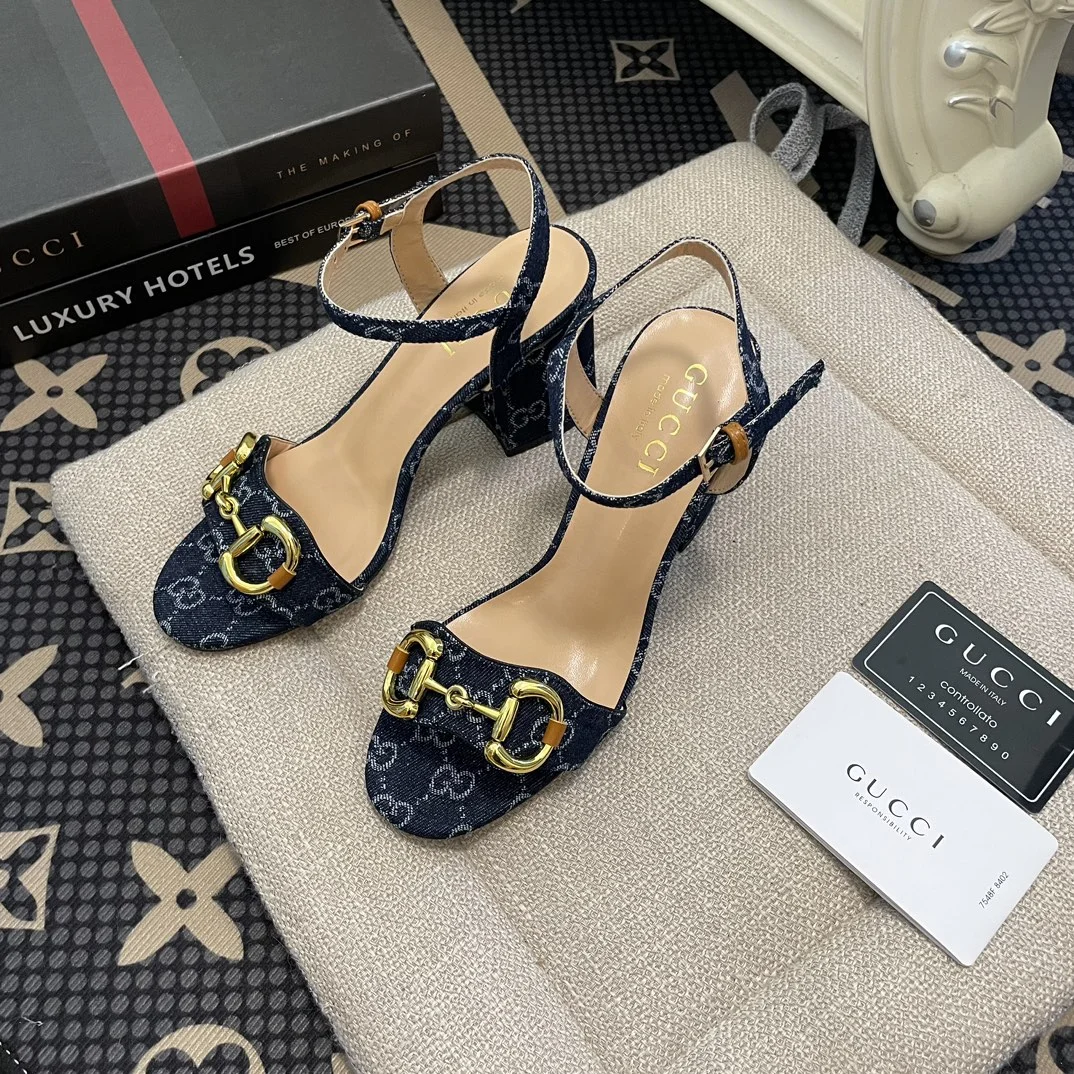 CODE:3824-399-55.99-GUCCI-WITH BOX gallery