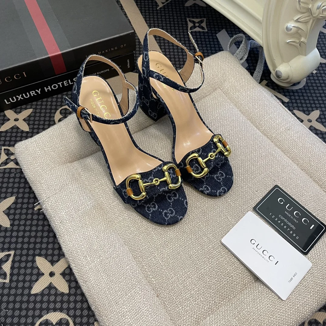 CODE:3824-399-55.99-GUCCI-WITH BOX gallery