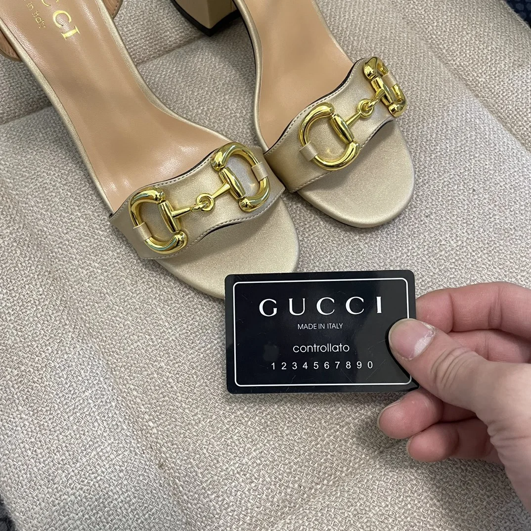 CODE:3824-399-55.99-GUCCI-WITH BOX gallery