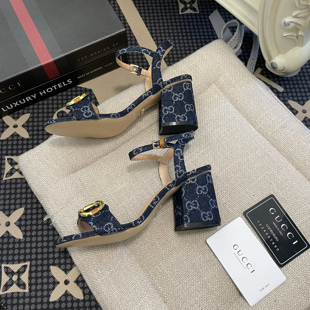 CODE:3824-399-55.99-GUCCI-WITH BOX gallery