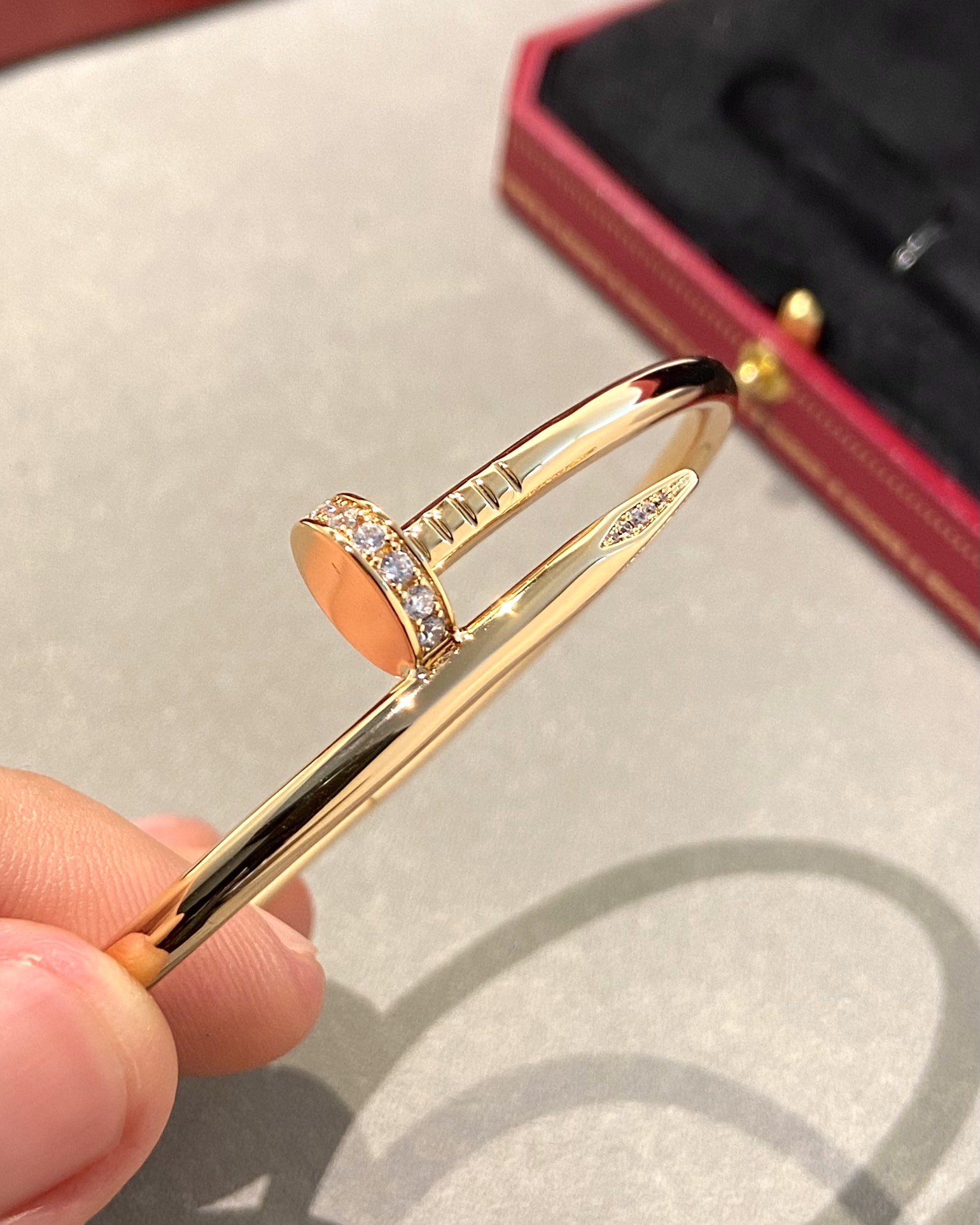 Cartier 47.33$  code 447-6647-R gallery