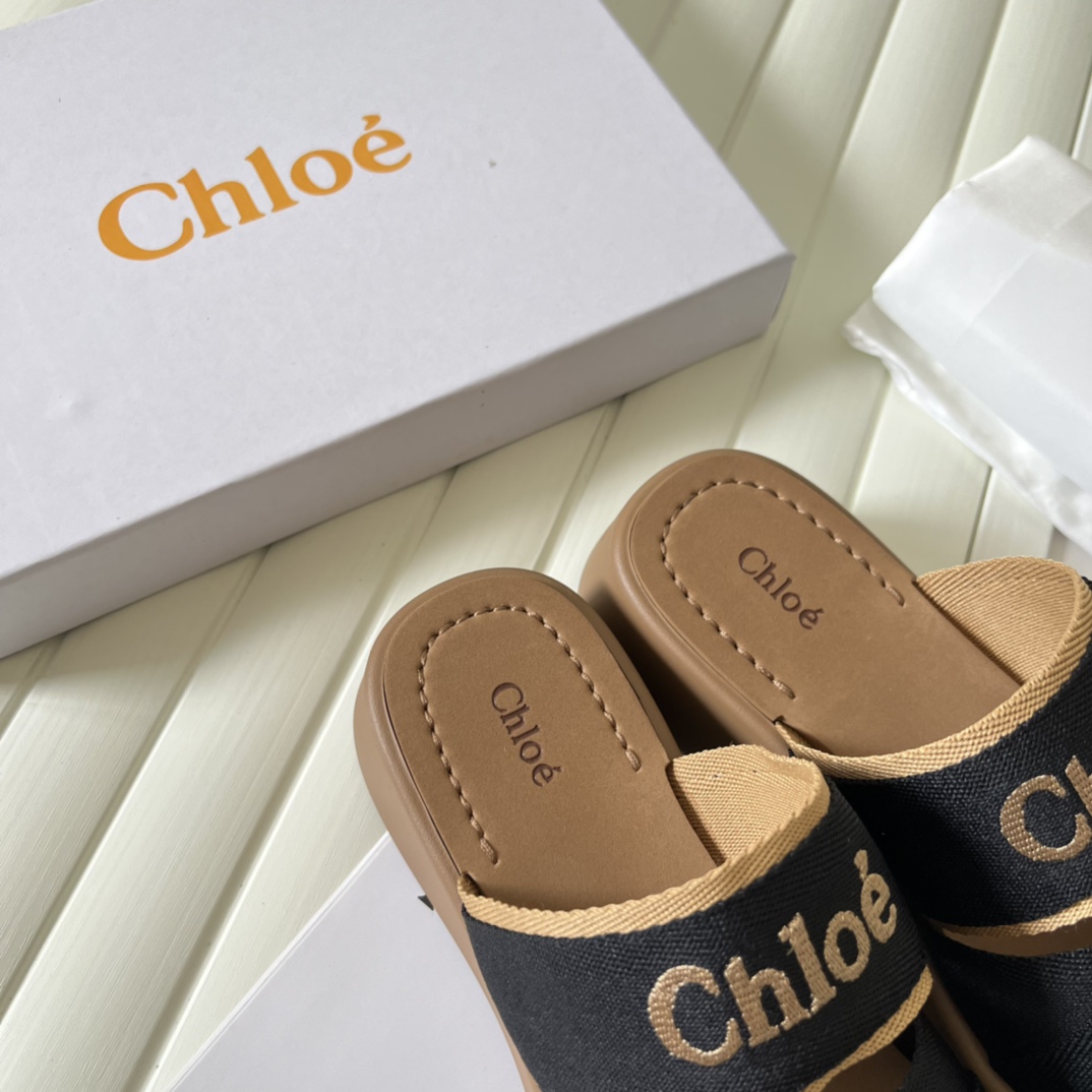 Chloe 44.09$    CODE 449-6926-R gallery