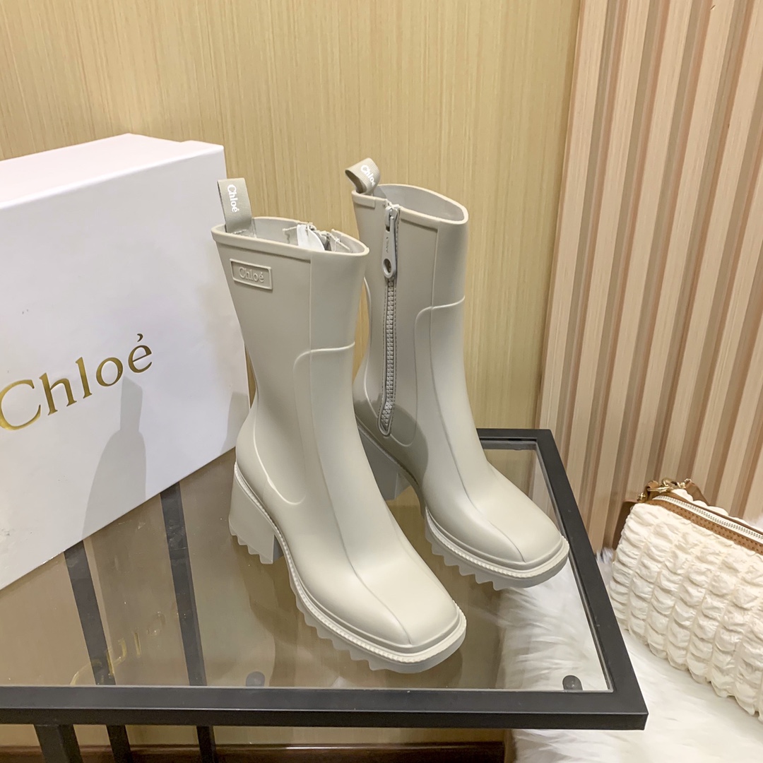 Chloe 59.76$  code 449-6275-R gallery