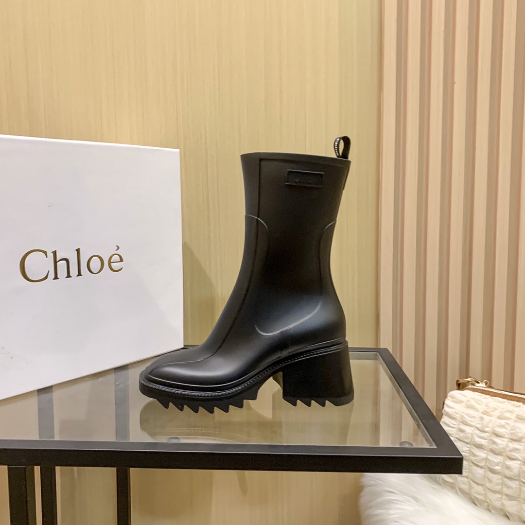 Chloe 59.76$  code 449-6275-R gallery