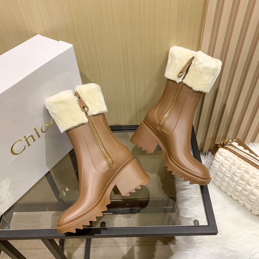 Chloe 59.76$  code 449-6275-R gallery