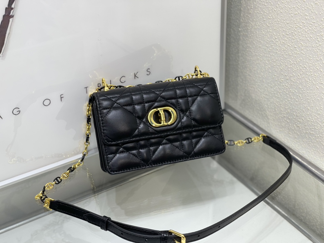 DR handbag gallery