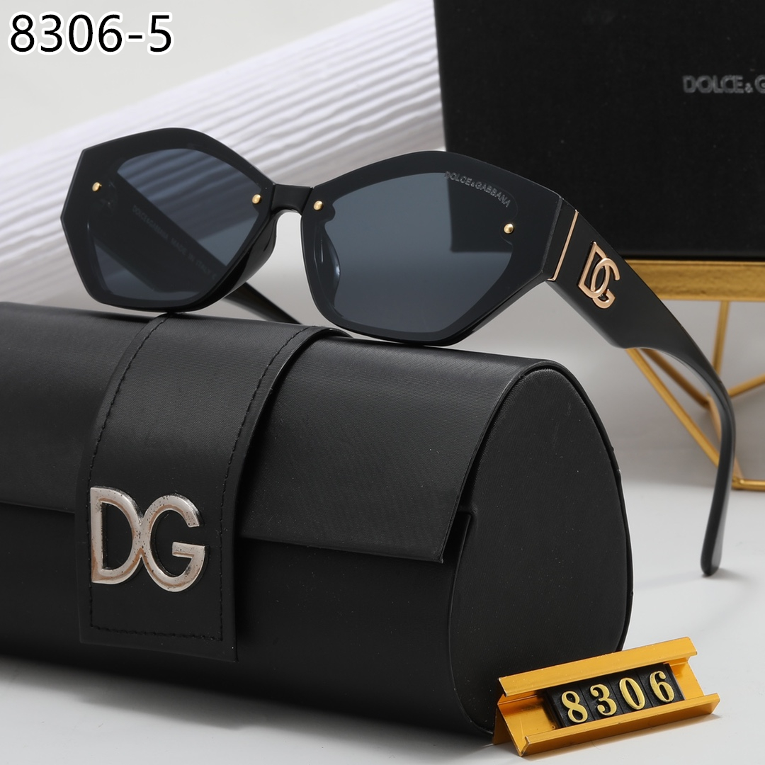 D&G $18 gallery