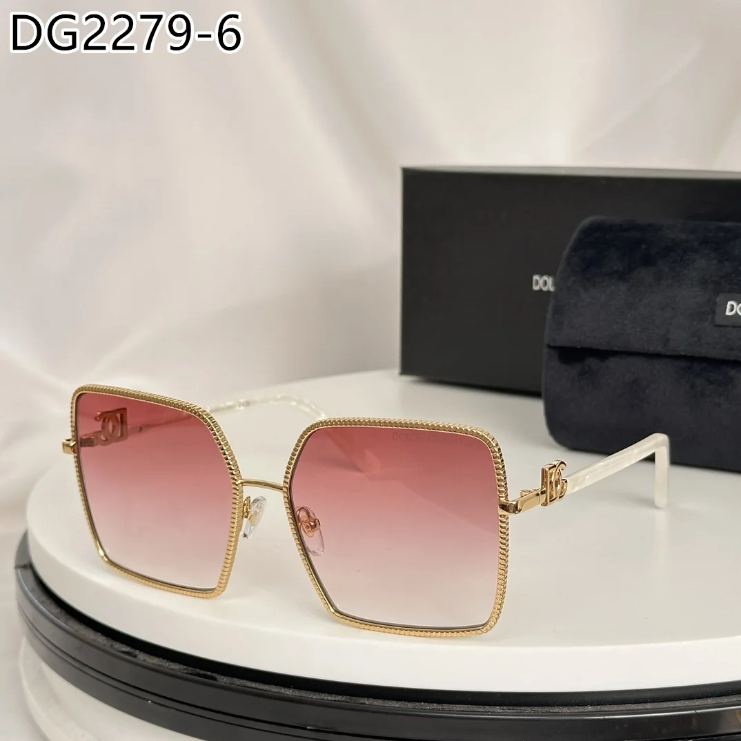 D&G $55 gallery