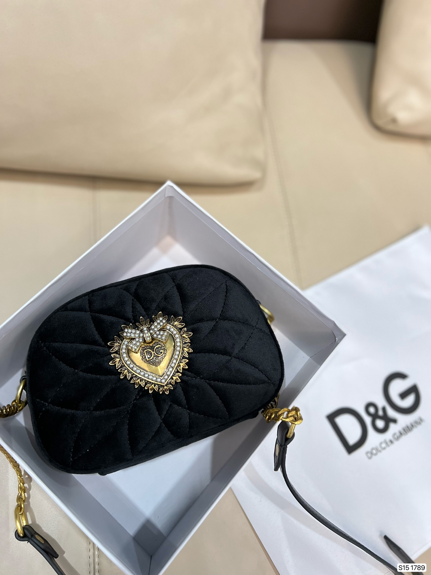 D&G $60 gallery