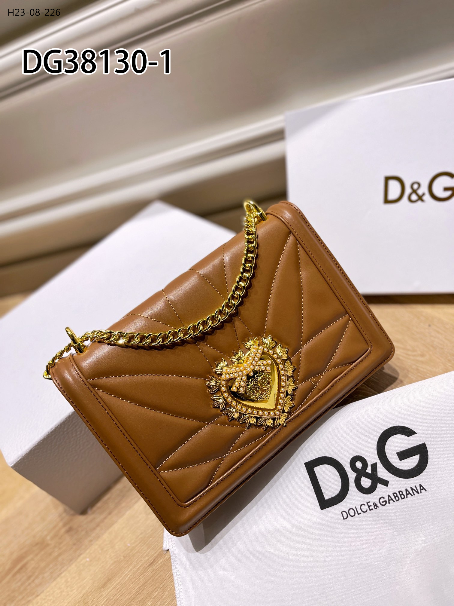 D&G $75 gallery