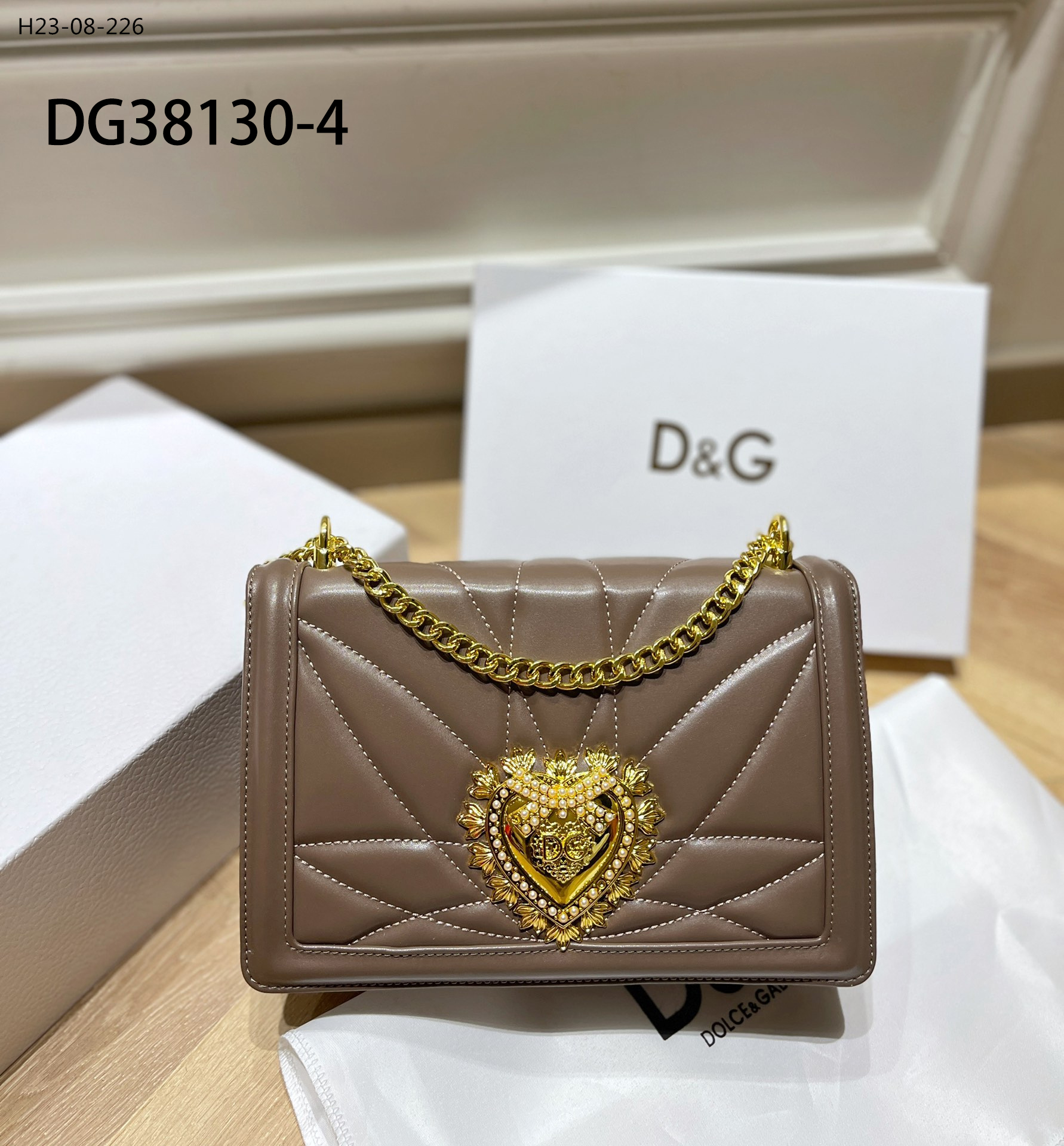 D&G $75 gallery