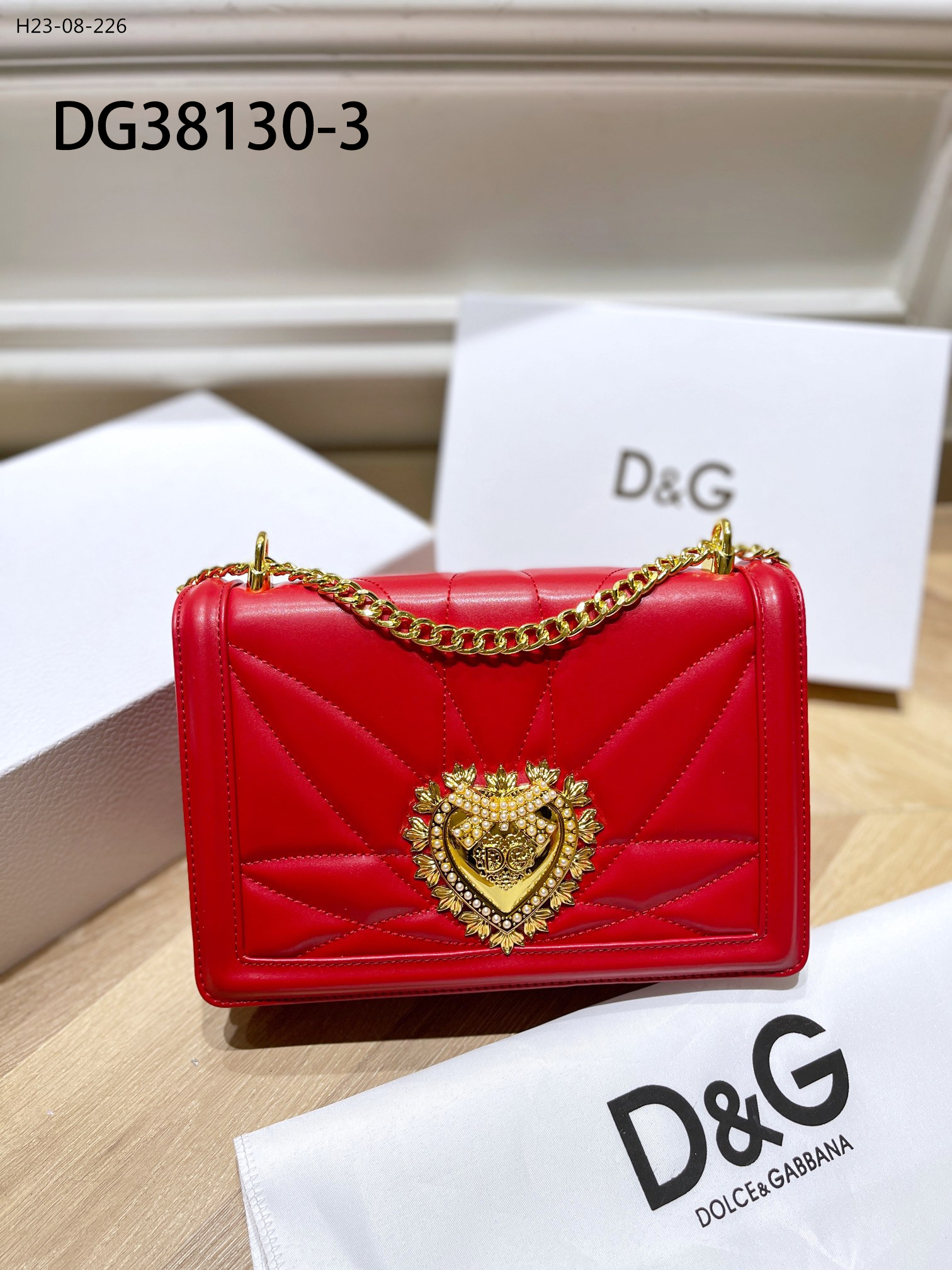 D&G $75 gallery