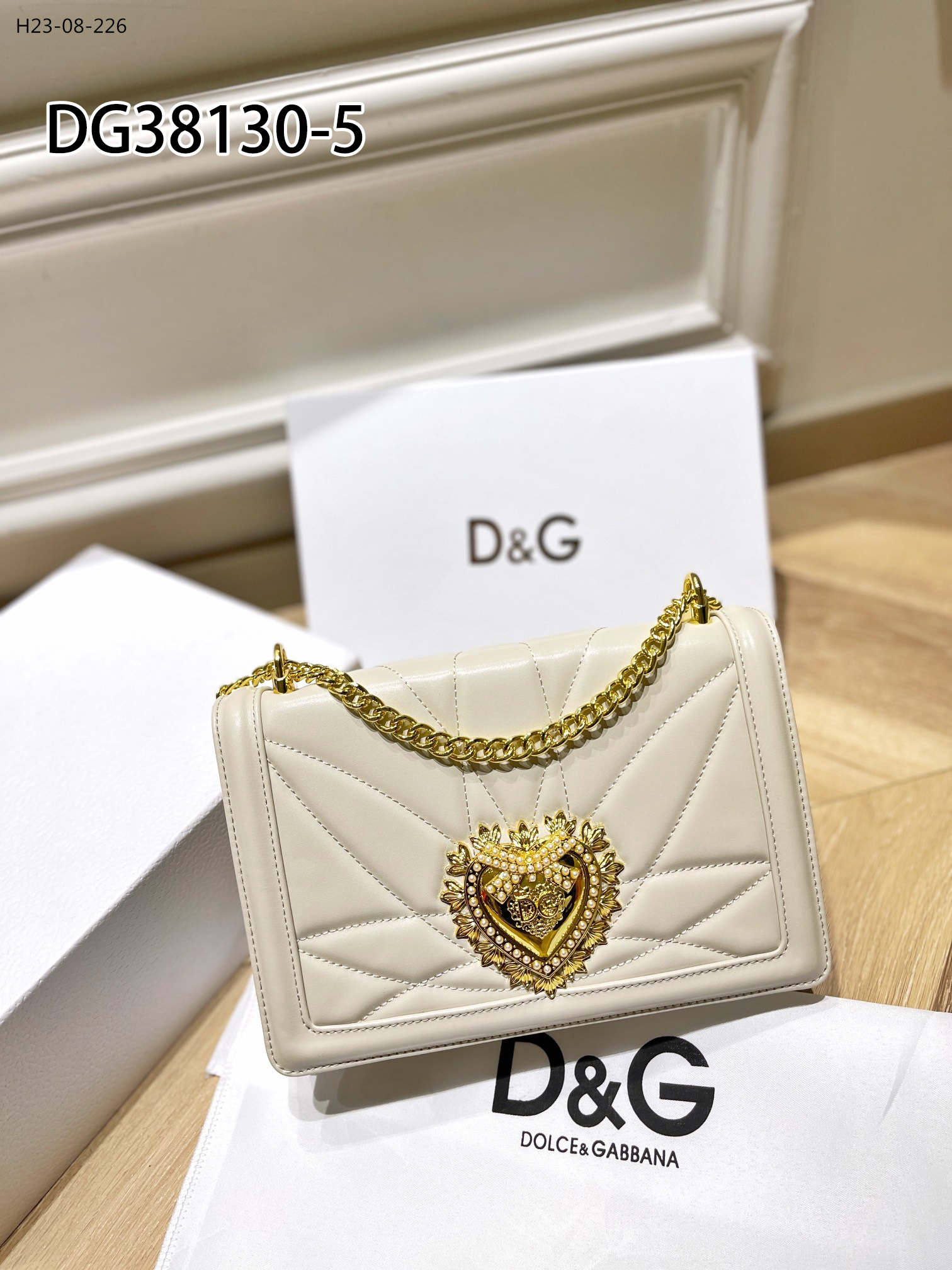 D&G $75 gallery