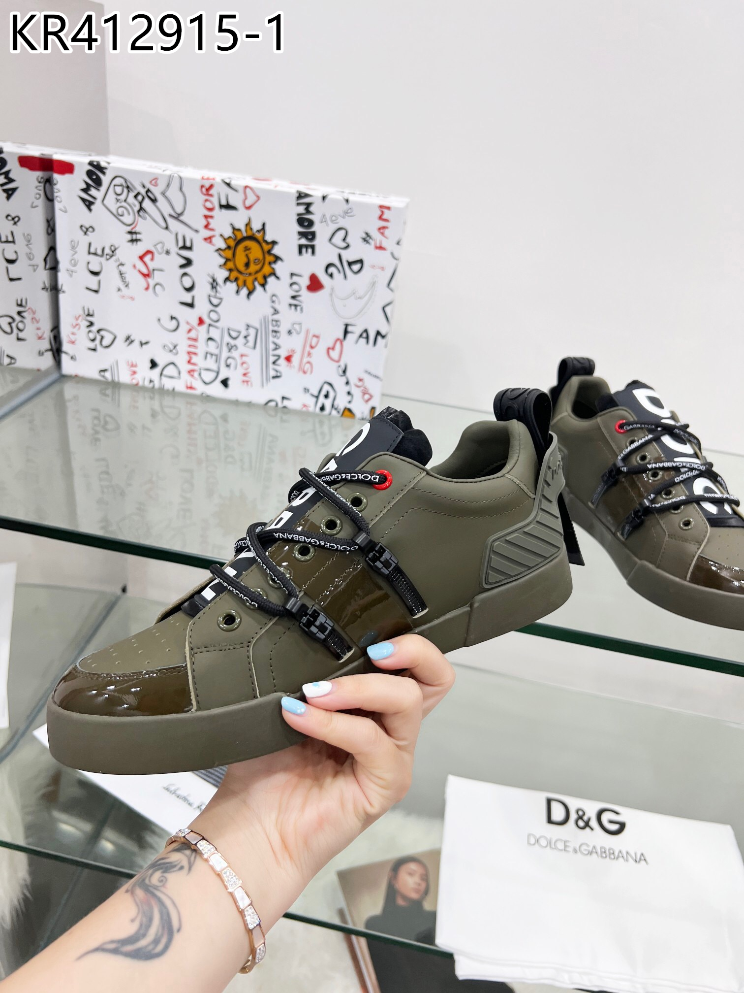 D&G $98 gallery