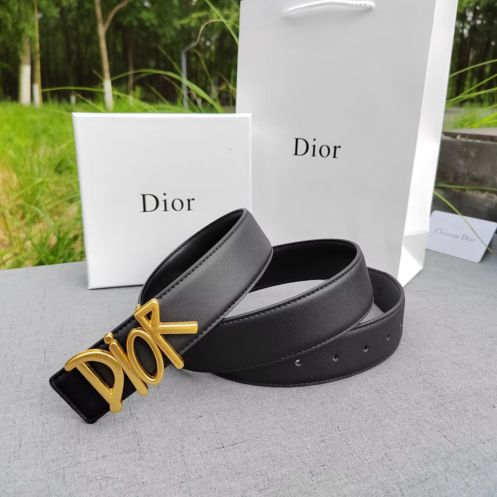 Dior 19.99$   code 454-9672-T gallery