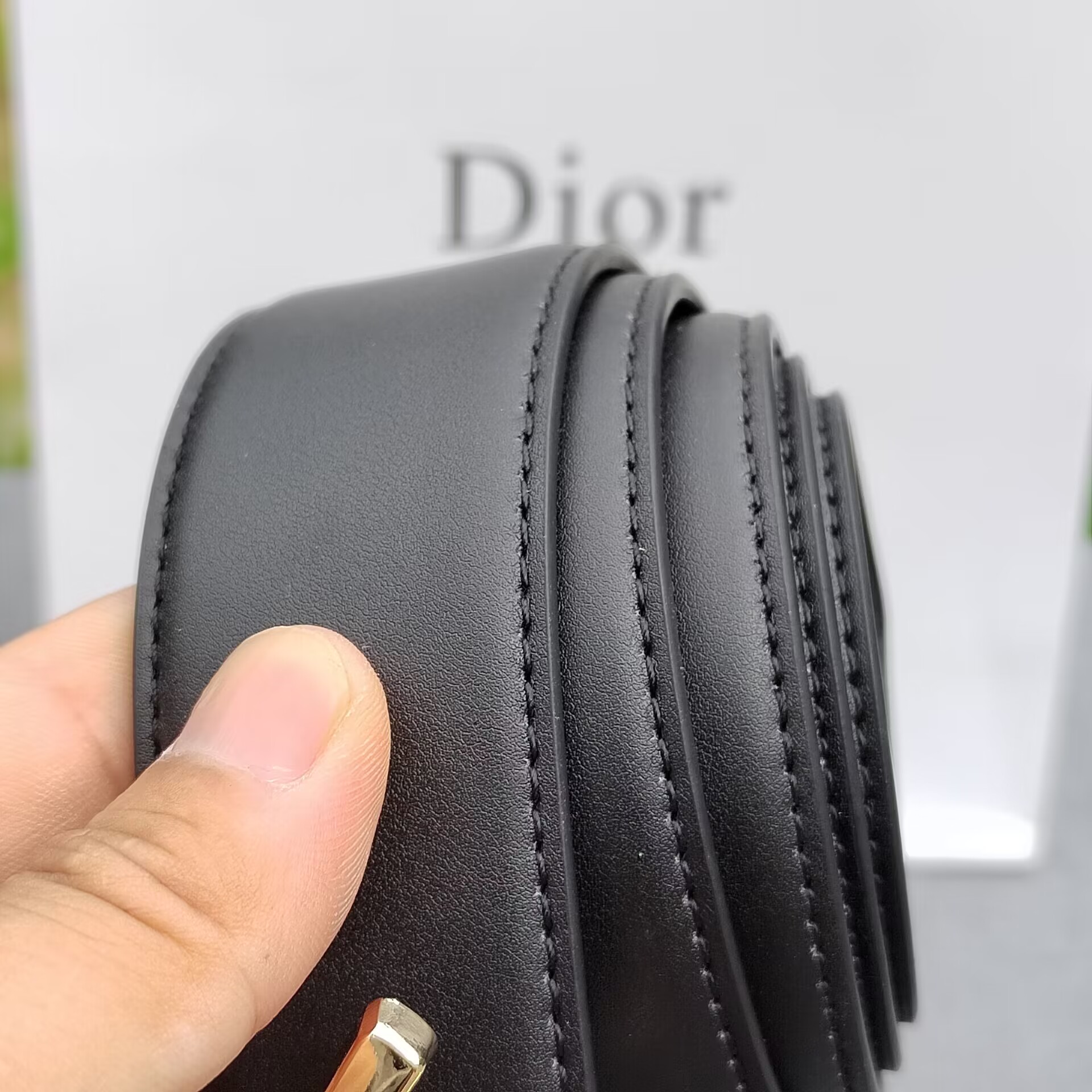 Dior 19.99$   code 454-9672-T gallery