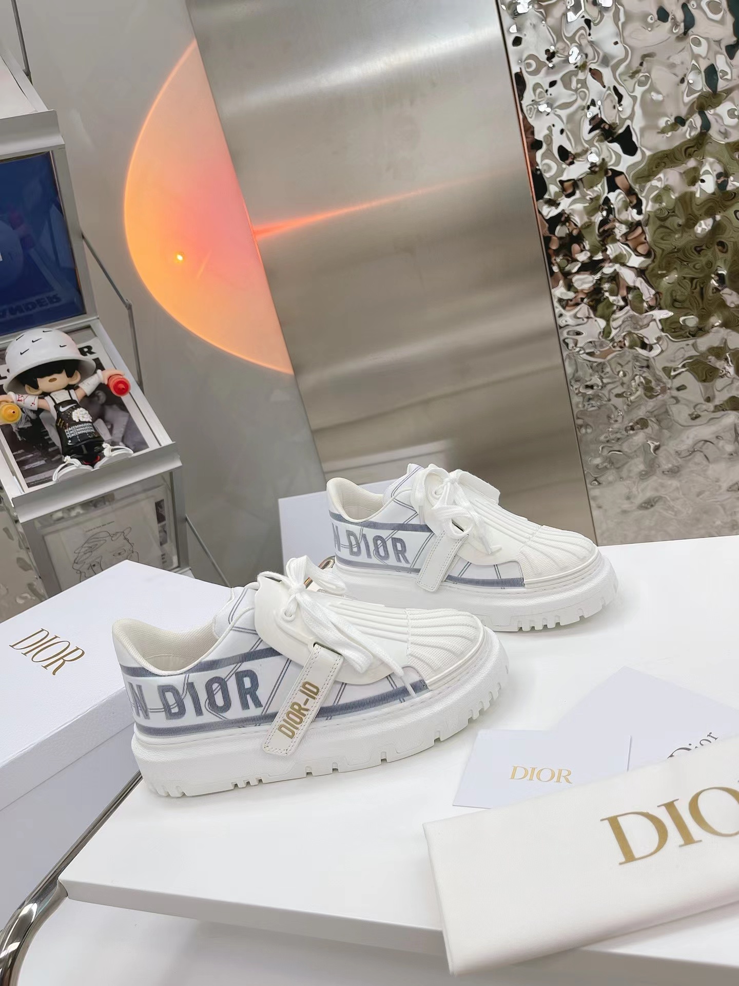 Dior 45.99$  code 449-9729-T gallery