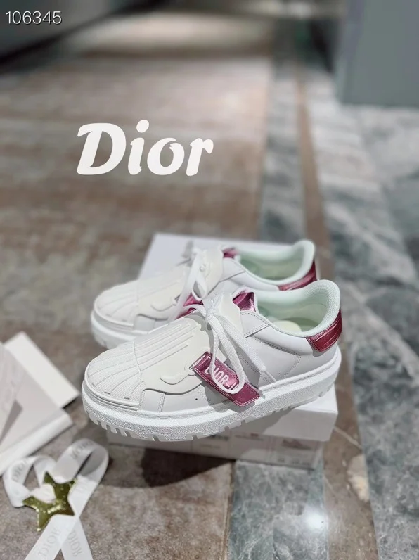 Dior $100 gallery