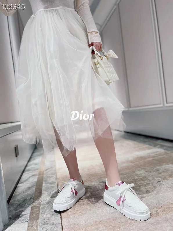 Dior $100 gallery