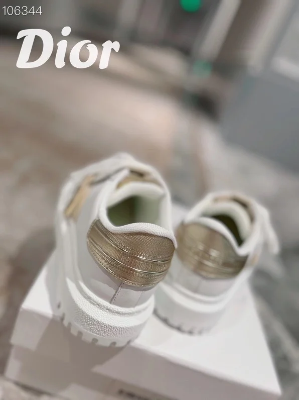 Dior $100 gallery