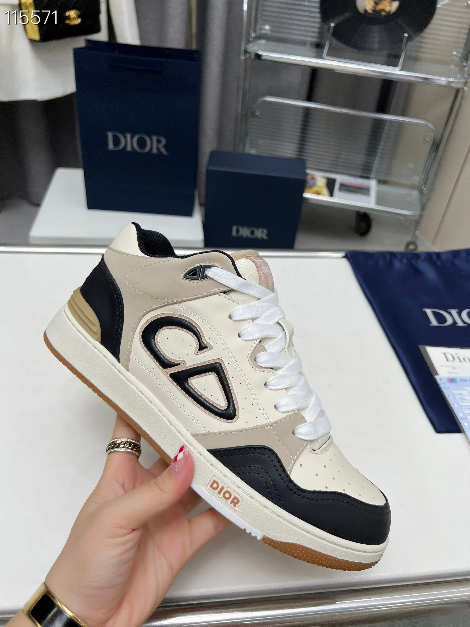 Dior $102 gallery