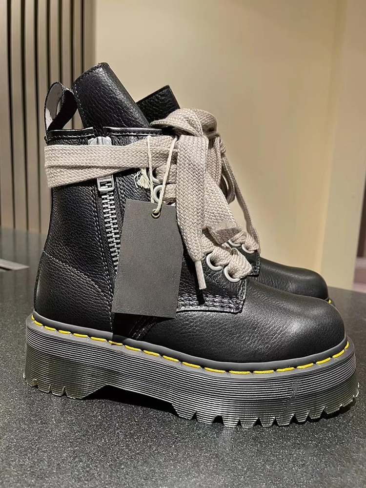 Dr.martens  53.05$    code  244-6819-R gallery