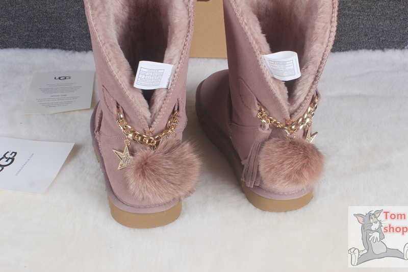 E1047-44.65$UGG gallery