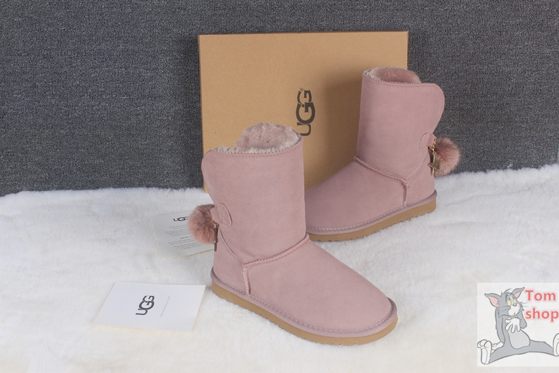 E1047-44.65$UGG gallery