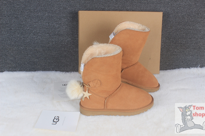 E1047-44.65$UGG gallery