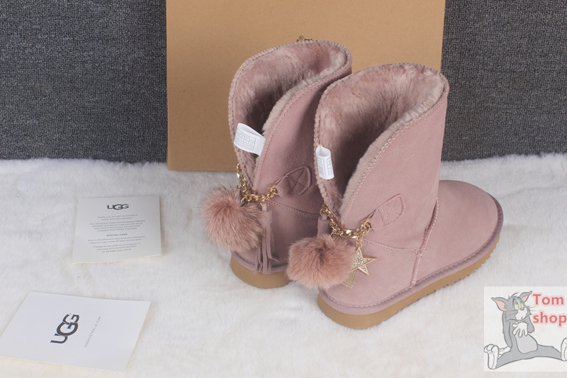 E1047-44.65$UGG gallery