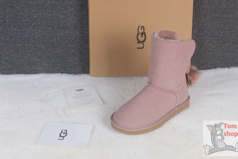 E1047-44.65$UGG gallery