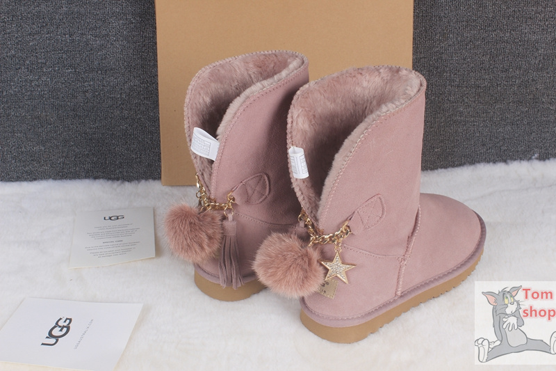 E1047-44.65$UGG gallery