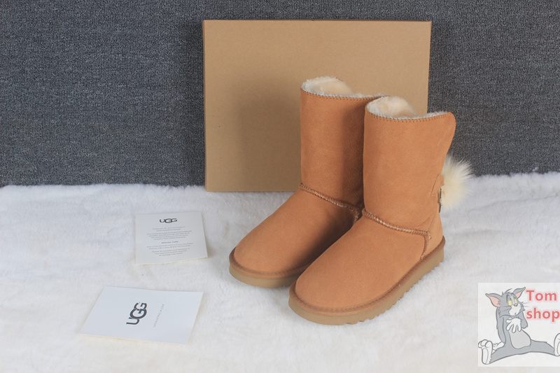 E1047-44.65$UGG gallery